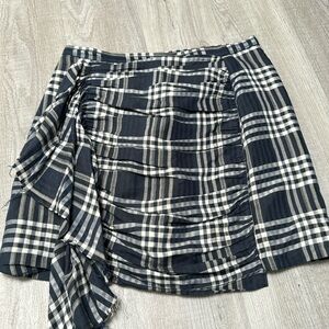 Zara plaid ruffle cinched skirt